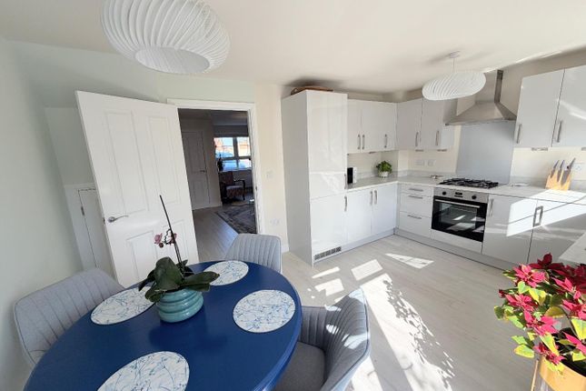 9, Octavia Drive, Hartlepool photo 3