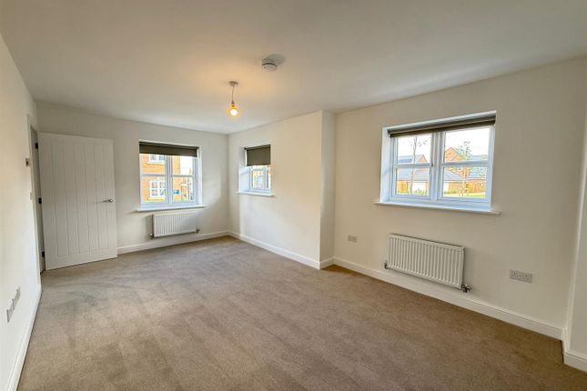 1, Matilda Close, Bolton photo 4
