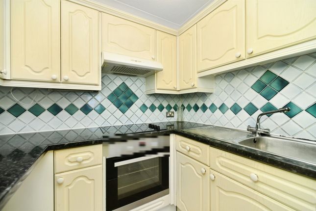 Flat 59, Homeridge House, Longridge Avenue, Brighton photo 4