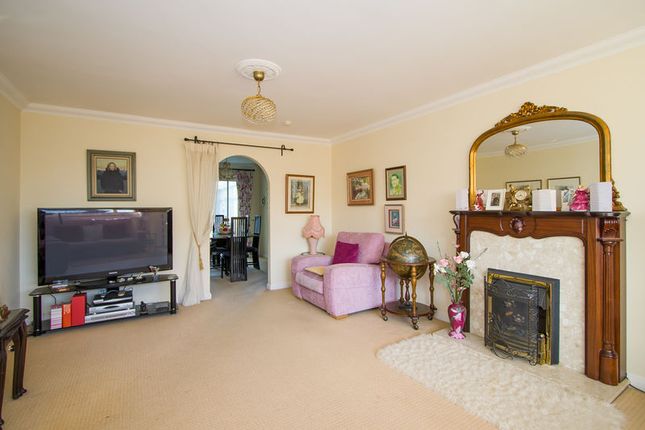 2a, Castle Avenue, Penarth photo 3
