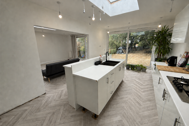 31, Brabazon Road, Leicester photo 2