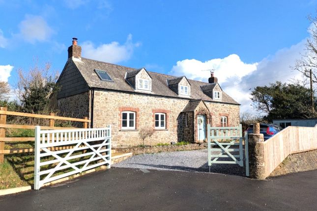 3-bed detached on Penrhiw Cottage,, Llanddewi Velfrey, Narberth, £340,000