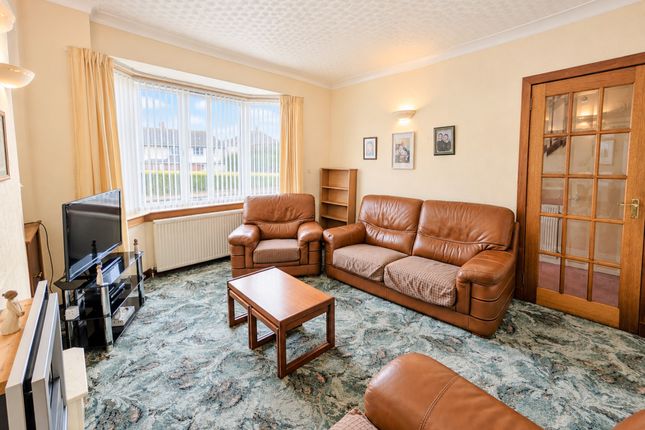 26, Highfield Drive, Stevenston photo 4
