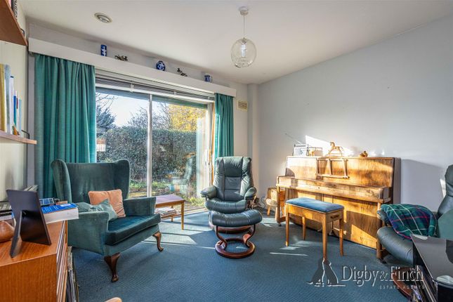 26, Cliff Drive, Nottingham photo 3