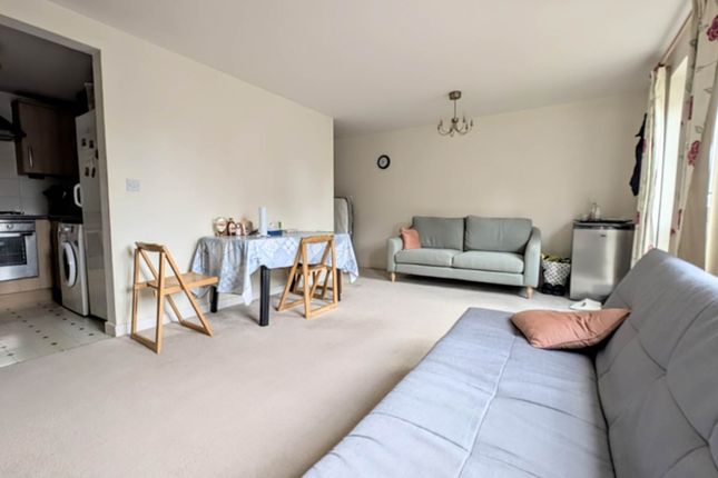 54, Royal Drive, Bordon photo 3