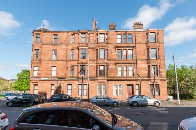 Flat to rent in South Annandale Street, Govanhill, Glasgow