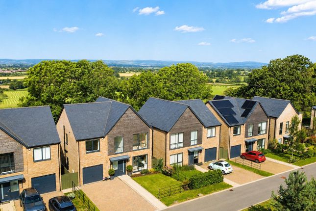 4-bed detached on 8, John Martin Gardens, Stonehouse, £765,000