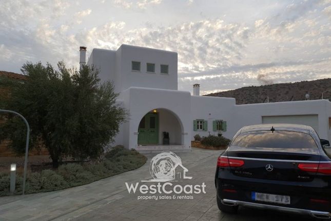 Villa for sale in Episkopi, Paphos, Cyprus