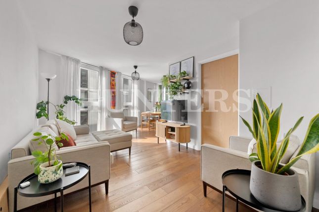 2-bed flat on Flat 12, Coppermill Heights, Ferry Lane, London, £400,000