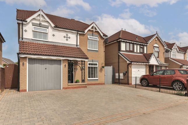 Detached house for sale in Kestrel Avenue, Hull