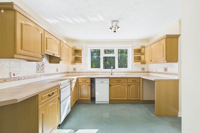9 Oakleaf Close, Beaworthy photo 2