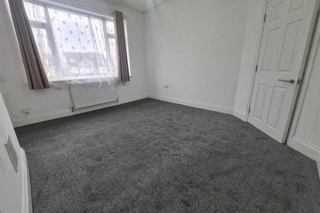 1144a, Stratford Road, Birmingham photo 3