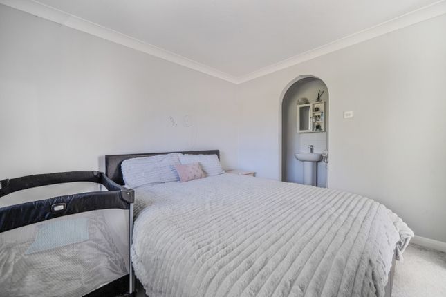 1354645-16-68d17B...