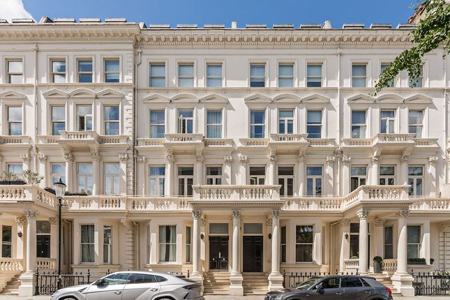 2-bed flat on 28 Matiere place, London, £1,600,000