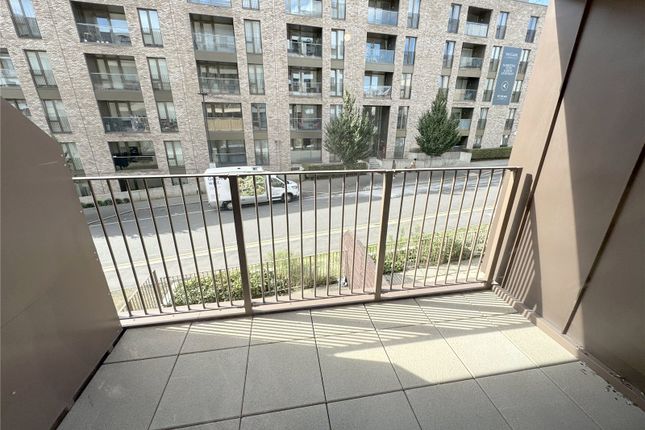 Flat 5, Snowdrop Court, 21, Royal Engineers Way, London photo 3