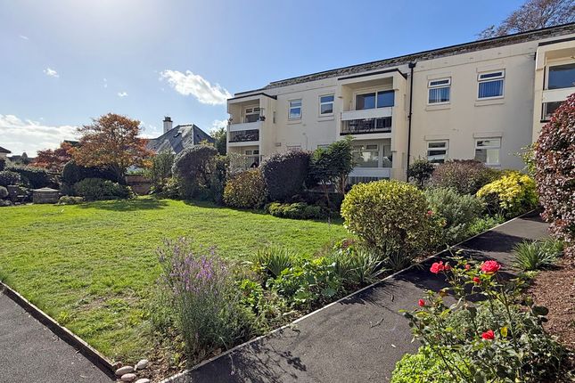 1-bed flat on All Saints Road, Sidmouth, £145,000