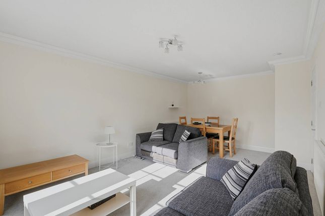 9/9 Powderhall Rigg, Edinburgh, EH7 4GG photo 4
