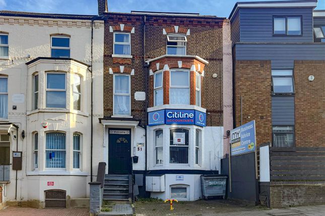 Thumbnail Studio for sale in Cardiff Road, Luton