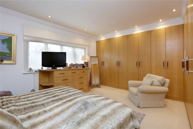 Hitcham Close