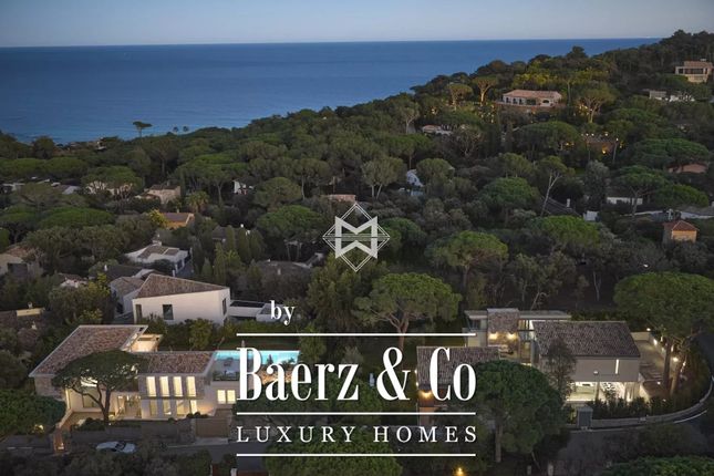 Villa for sale in Plages De Saint-Tropez, 83990, France