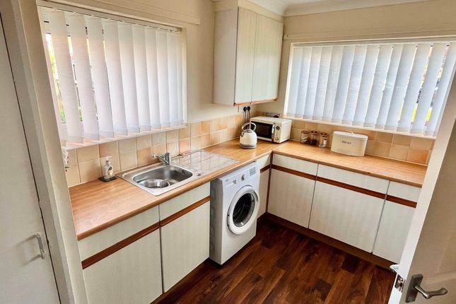 27 Jubilee Crescent, Shildon photo 4