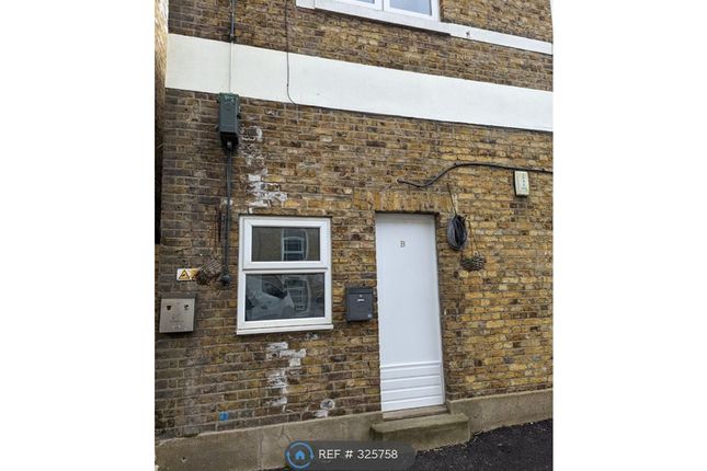 Thumbnail Studio to rent in Mill House, London