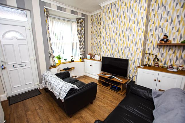 Thumbnail Property to rent in Gleave Road, Selly Oak, Birmingham