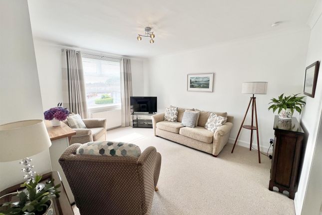 22, Loccard Road, Stevenston photo 2