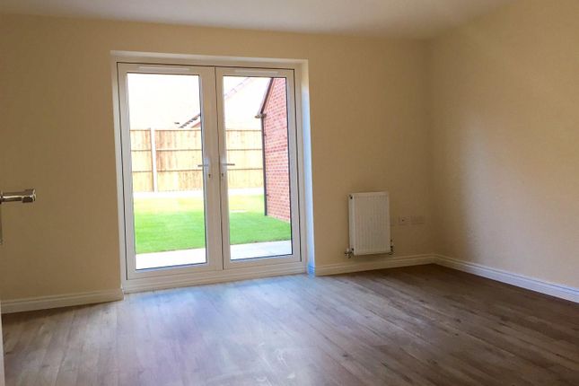 61, Middlesex Road, Coventry photo 2