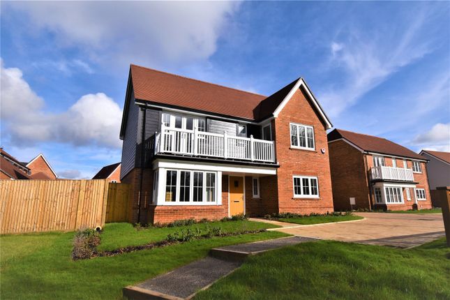 Thumbnail Detached house to rent in Goldfinches, Crookham Village, Hampshire