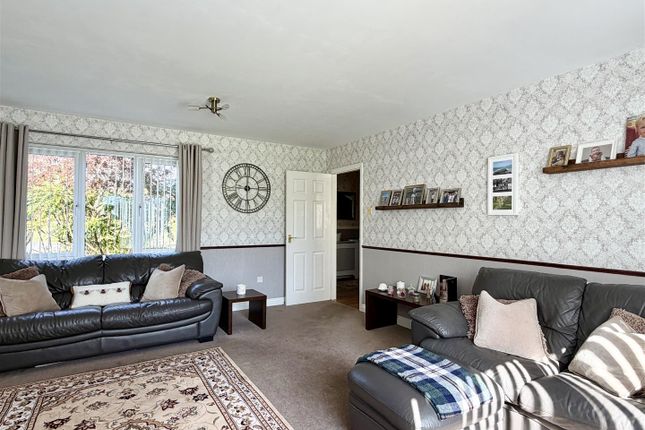 12, Pool Meadow, Hereford photo 4