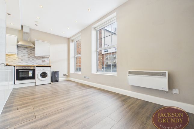 Flat 10 27a, The Drapery, Northampton photo 4