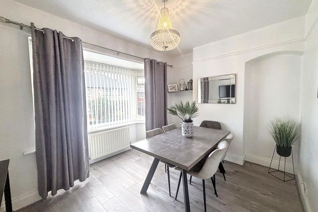24, Benwell Grange Avenue, Newcastle upon Tyne photo 3