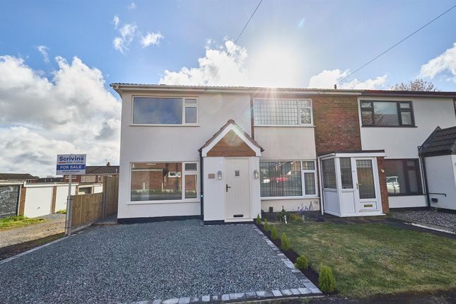 Town house for sale in Gowrie Close, Hinckley