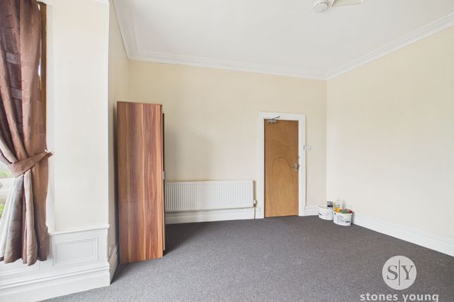 220 Blackburn Road, Blackburn photo 3