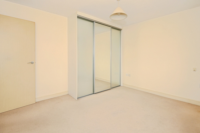 14, Peterborough photo 5