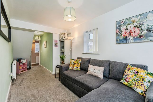 193A, Buxton Road, Disley photo 3