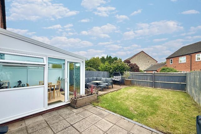 3, Cedar Way, Coleford photo 2