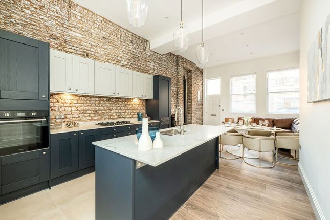 7, Mozart Street, London photo 2