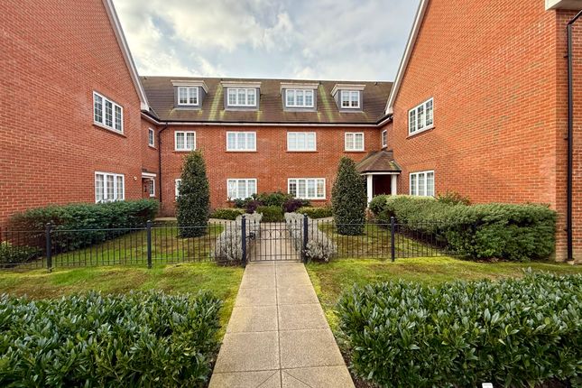Thumbnail Flat to rent in Morris Square, Bognor Regis