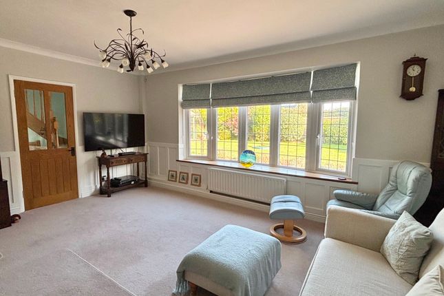 7 Ursula Avenue, Selsey photo 4