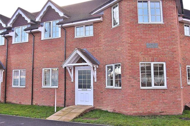 Thumbnail Maisonette for sale in Highclere Road, Knaphill, Woking