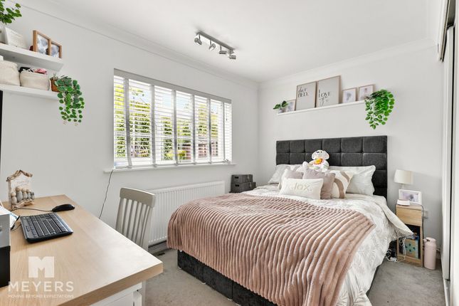 Flat Flat 1, 48, Endfield Road, Christchurch photo 4