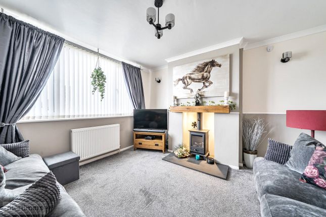 7, Dunster Avenue, Accrington photo 2