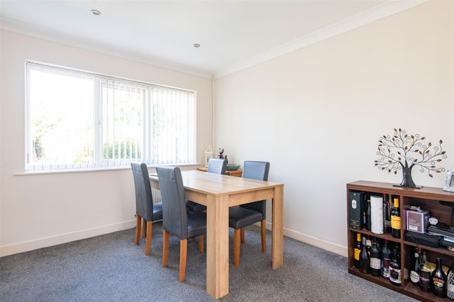 14, Renshaw Drive, Preston photo 4