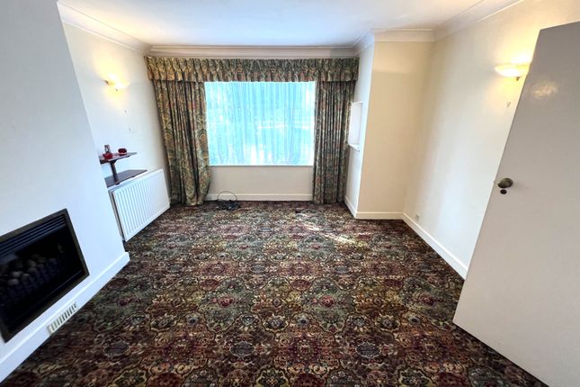 73, Imperial Drive, Harrow photo 3