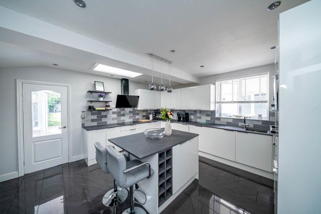 Webbs Estate Agents-5.Jpg