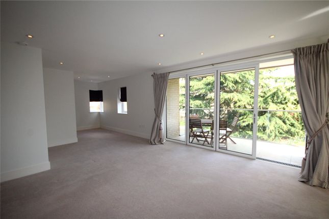 2, The Park, Gerrards Cross photo 3