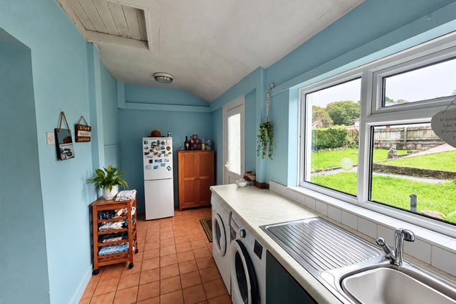 Cwmamman Road, Ammanford photo 3