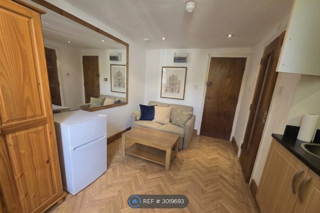 Mansell Road, London photo 2